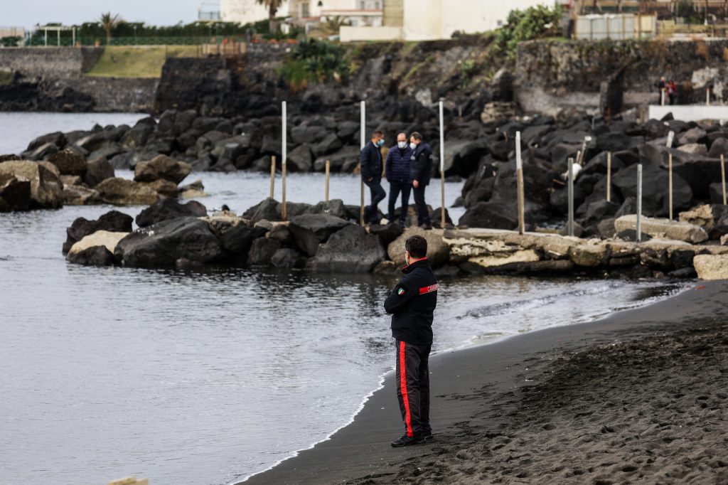 Bambino Annegato A Torre Del Greco Il Piccolo Francesco Pu Essere